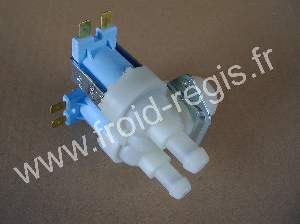 BRE705A Electrovanne double 2 bobines 220-240V/1/50Hz SL35 code 23498 SL50-60 code 23542 SL70 code 23116 SL90-110-140-180-260 code 23010 Merci d'indiquer le modèle de votre machine il est indispensable