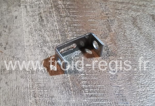 ICE207N140P Plaquette pour Levier basculement cuvette pour E150 (code 25325953)