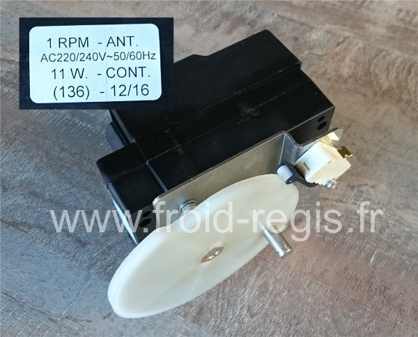 ICE216E45ASSY Motoréducteur basculeur cuvette tous modèles sauf E150 220-240V/50-60Hz complet avec support, plateau et mico-contact (code 81400006)