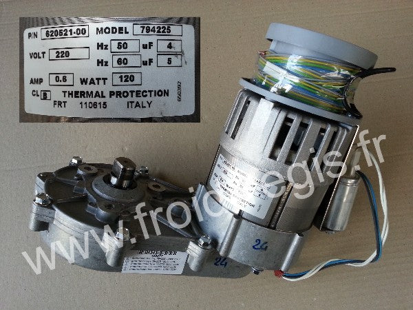 ICF122 Moto réducteur completcode 79422513R Merci d'indiquerle modèle et le numéro desérie de votre machineils sont indispensables