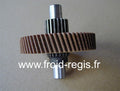 ICF418 Pignon coté moteur (entrée)code 65115600 Merci d'indiquerle modèle et le numéro desérie de votre machineils sont indispensables