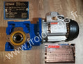 ITV-Q101-135 Motoréducteur 230V/50Hzpour IQ135C-150-200 - code 3201pour IQ160C-150-200 - code 3201A Merci d'indiquerle modèle et le numéro desérie de votre machineils sont indispensables