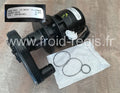 MAN-I202-15 Pompe à eau / Water pump 230V/50Hz i0322-i0450-i0522 code 2008949 Merci d'indiquer le modèle et le numéro de série de votre machine ils sont indispensables