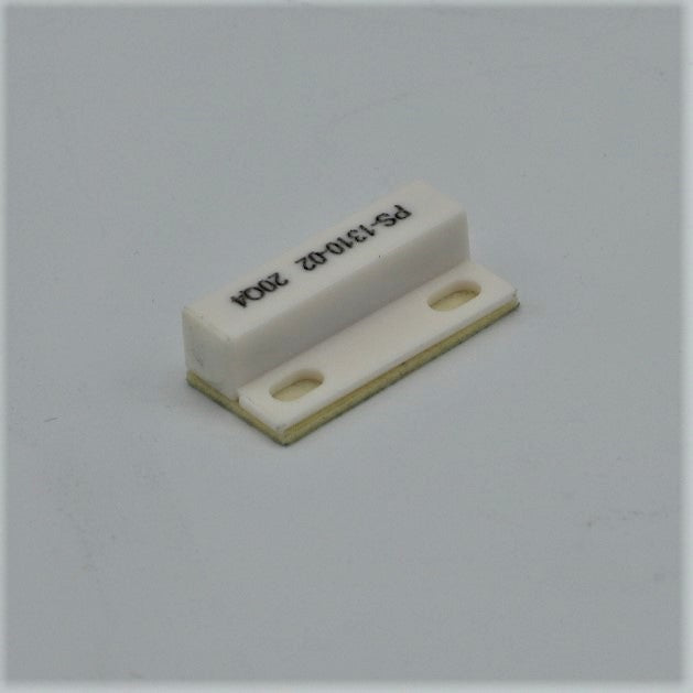 SCO735A Aimant stockage pour modèles NW_7 NW_8 avec carte électronique 98050101 code 98050102-00 Merci d'indiquer le modèle et le numéro de série de votre machine ils sont indispensables
